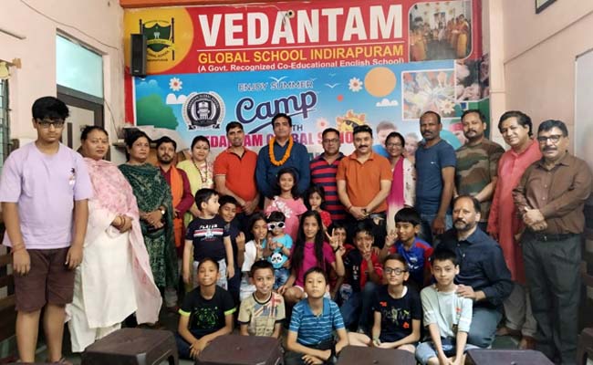 इंदिरापुरम के ‘वेदांतम ग्लोबल स्कूल’ में आज से शुरू हुई गढ़वाली-कुमाऊनी भाषाओं की ग्रीष्मकालीन कक्षाएं Vedantam Global School Indirapuram.