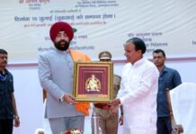 श्रीनगर में राज्यपाल ने किया कार्डियक कैथ लैब का शुभारंभ, तीन जिलों को मिलेगा सीधा फायदा, प्रदेश में शीघ्र शुरू होगी एयर एंबुलेंस योजना Cardiac Cath Lab in Srinagar