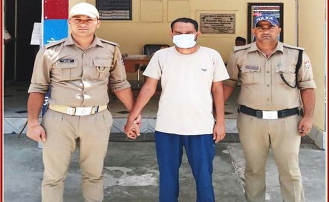 श्रीनगर में पत्नी की हत्या करने वाले पति को पुलिस ने किया गिरफ्तार, आरोपी ने हत्या को बताया था आत्महत्या, बेटे की गवाही ने पहुंचाया जेल police-arrested-husband-for-wife-murder-case-in-srinagar