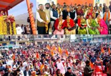 श्रीनगर की पहली मेयर आरती भण्डारी और 40 पार्षदों ने ली शपथ, पहली बैठक में वाल्मीकि चौक बनाने का प्रस्ताव पारित