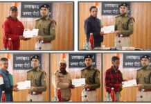 सड़क दुर्घटनाओं में घायलों की मदद करने वाले पांच ग्रामीणों को एसएसपी पौड़ी ने किया सम्मानित savior-for-the-injured-in-road-accident