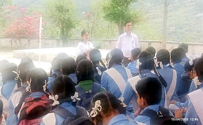 जीआईसी कीर्ति नगर में धूमधाम से मनाई गई डॉ भीमराव अंबेडकर जयंती