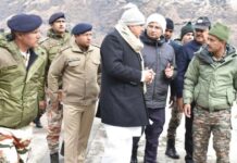 मुख्यमंत्री ने माणा स्थित हिमस्खलन घटना स्थल का किया हवाई निरीक्षण, ज्योर्तिमठ पहुंचकर सर्च एंड रेस्क्यू अभियान की जानकारी ली avalanche incident site in Mana