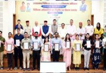 मुख्यमंत्री पुष्कर सिंह धामी ने 220 चिकित्सा अधिकारियों को सौंपे नियुक्ति पत्र CM DHAMI handed over appointment letters to medical officers