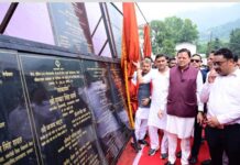 मुख्यमंत्री ने नैनीताल को दी 96.71 करोड़ की योजनाओं की सौगात